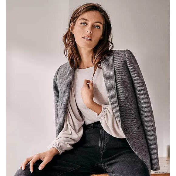 Ann Taylor Hutton Blazer Gray Sweater Knit Wool Blend sz 6 one button - Picture 2 of 14